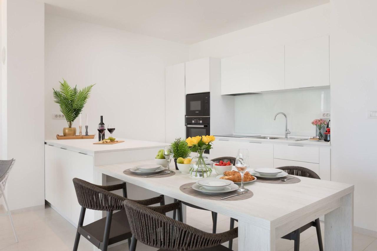 Luxury Design Beach Front Apartment Sukošan Exterior foto